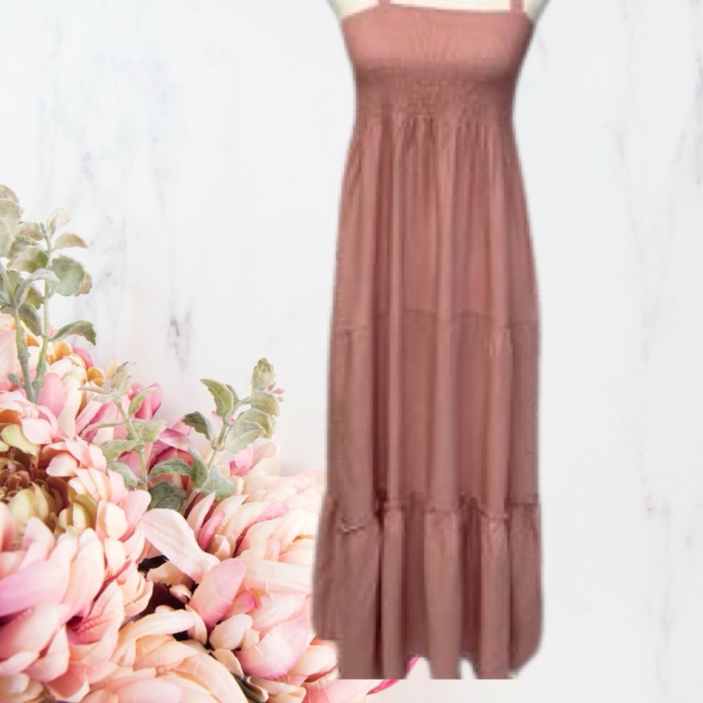 Old Navy Strapless Maxi Dress in Soft Pink